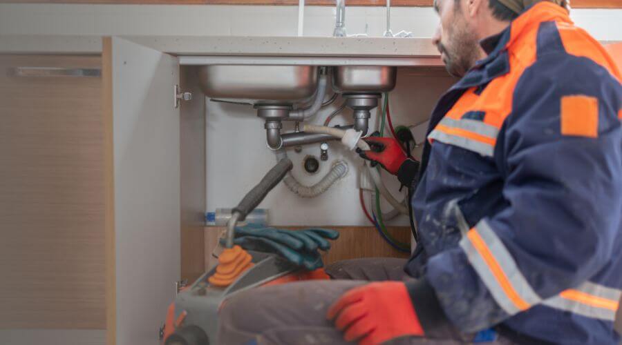 Professional slab leak plumber services in Basehor, KS